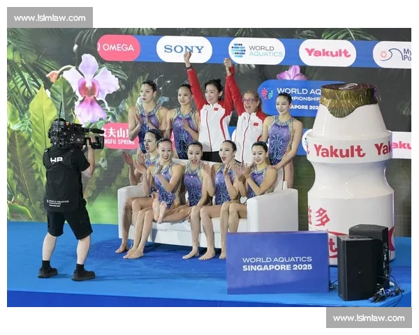 美国队刷新混合泳接力世界纪录 中国队两银两铜闪耀新加坡世锦赛